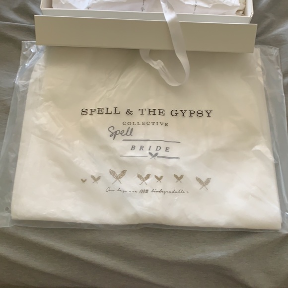 Spell canyon moon mesh duster off white XS BNWT - Picture 5 of 16